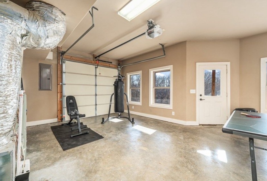 Image 11 of 30 For 5086 91st Street