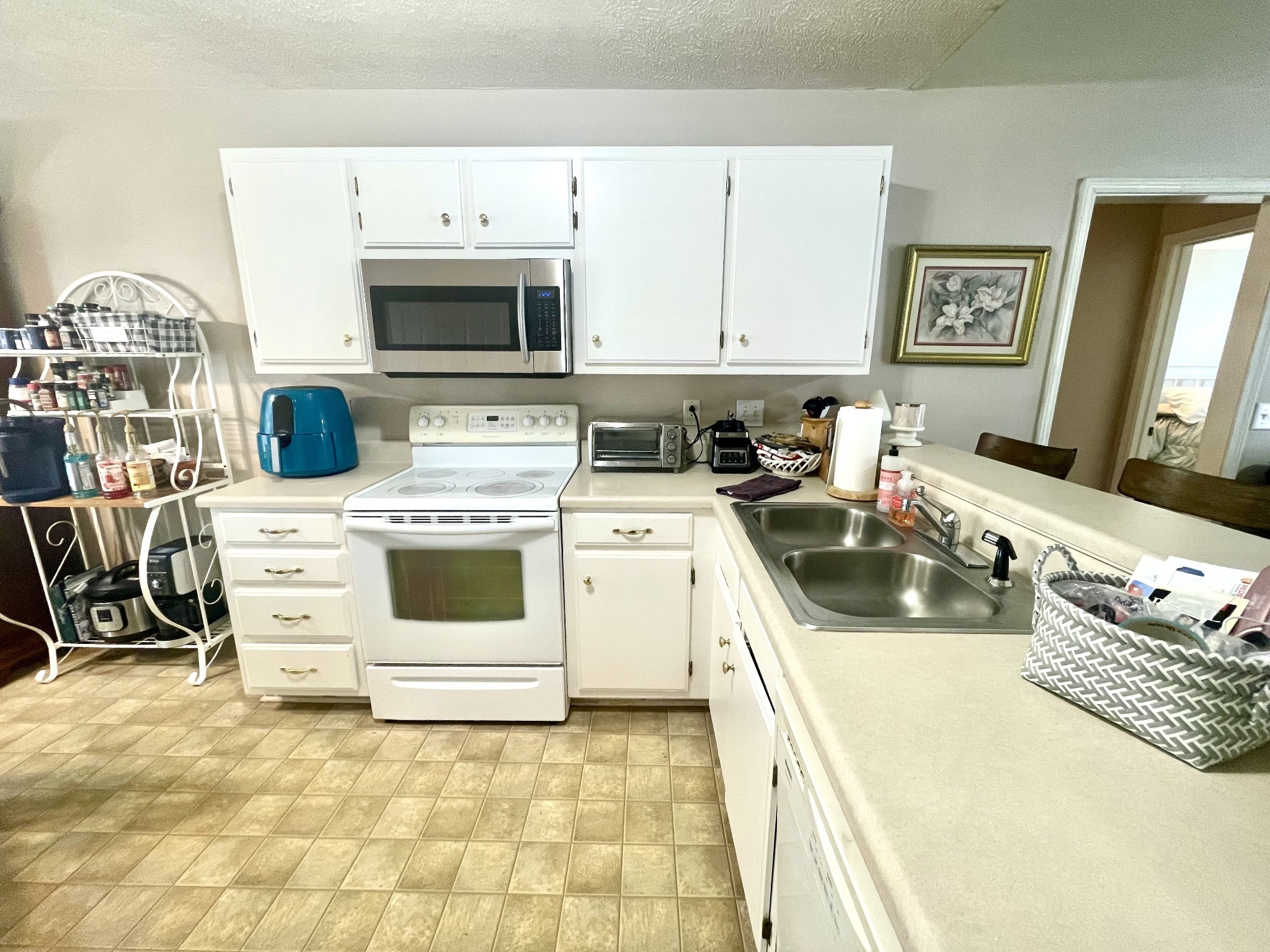 Image 8 of 33 For 7585 79th Place
