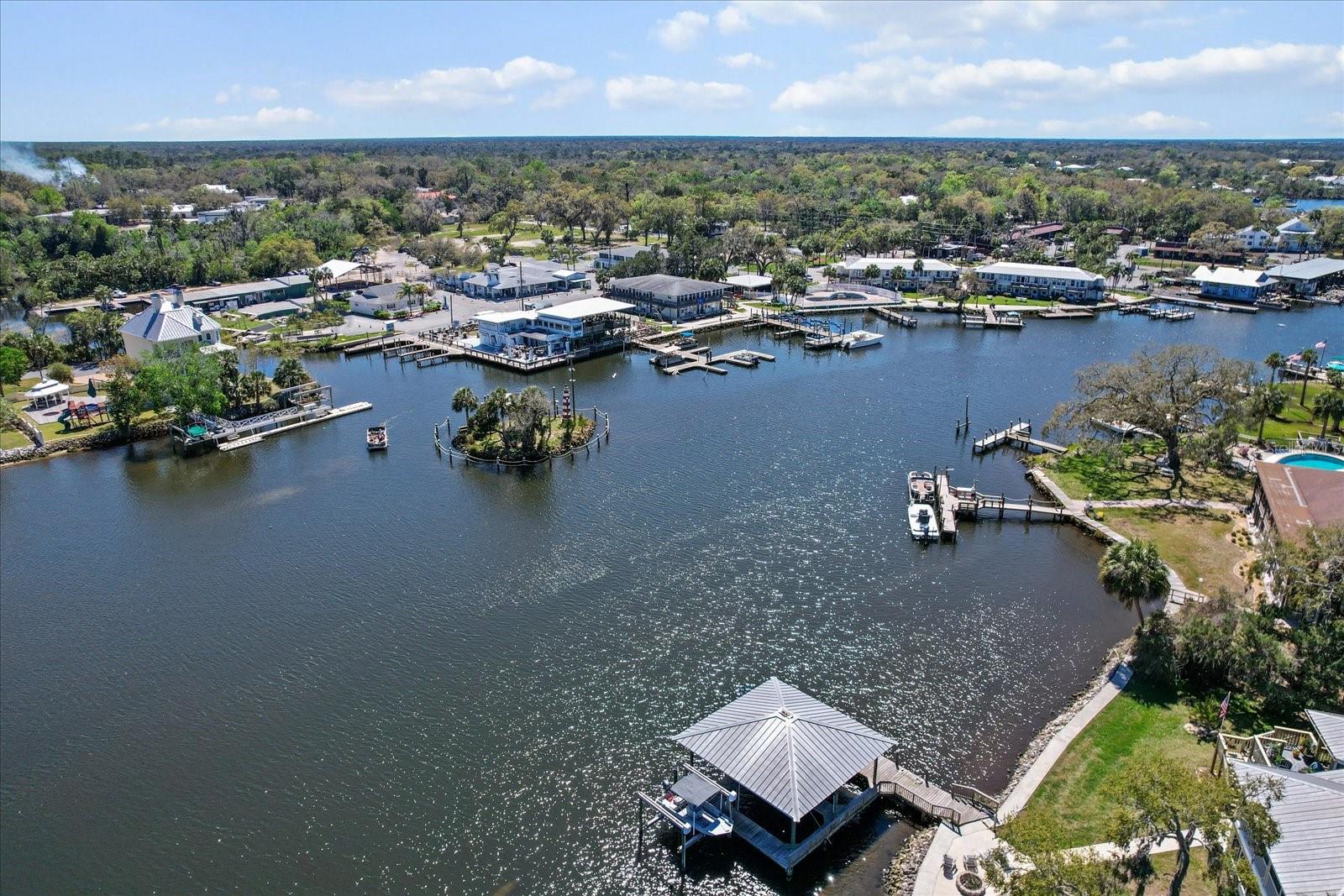 Listing photo id 27 for 12030 Tarpon Court