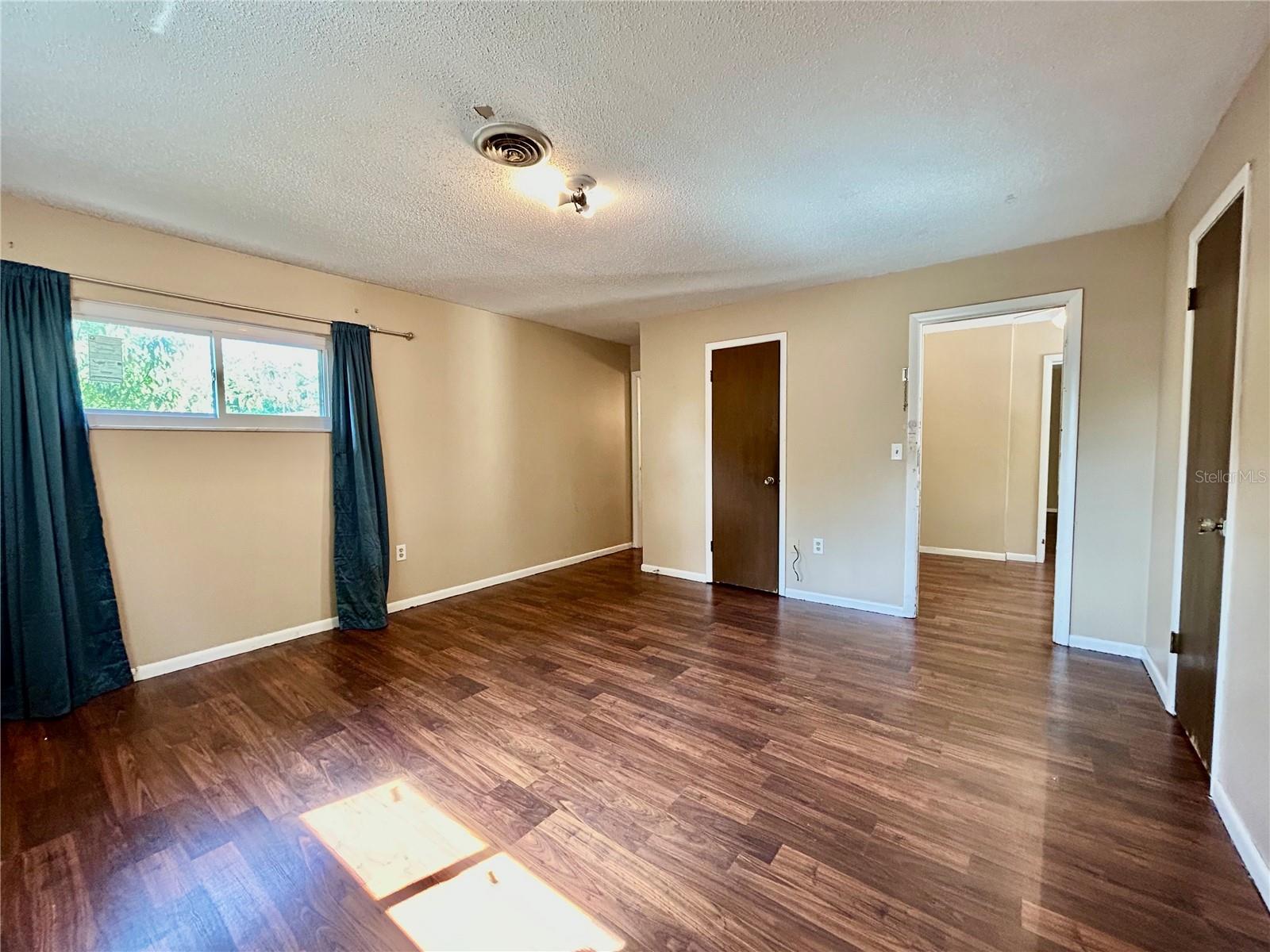 Image 21 of 28 For 1145 32nd Avenue