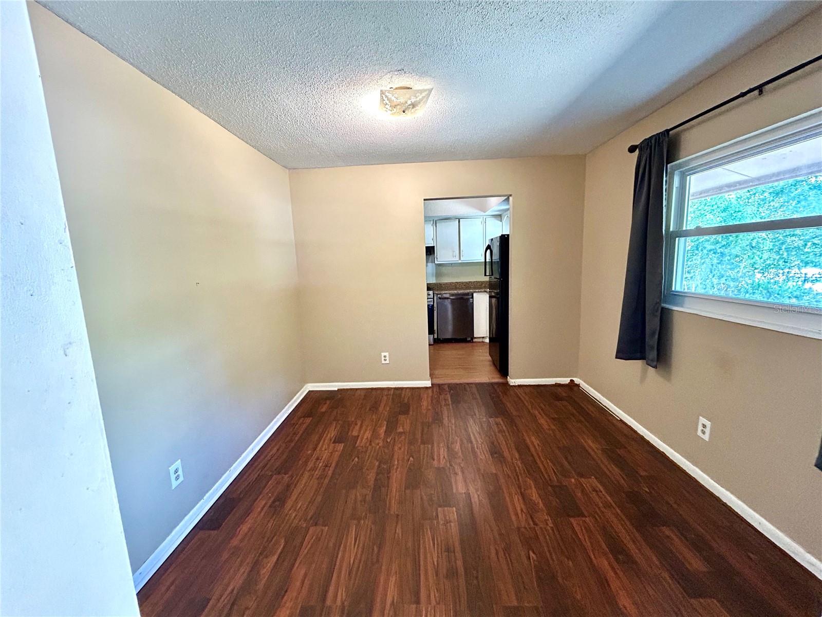 Image 5 of 28 For 1145 32nd Avenue