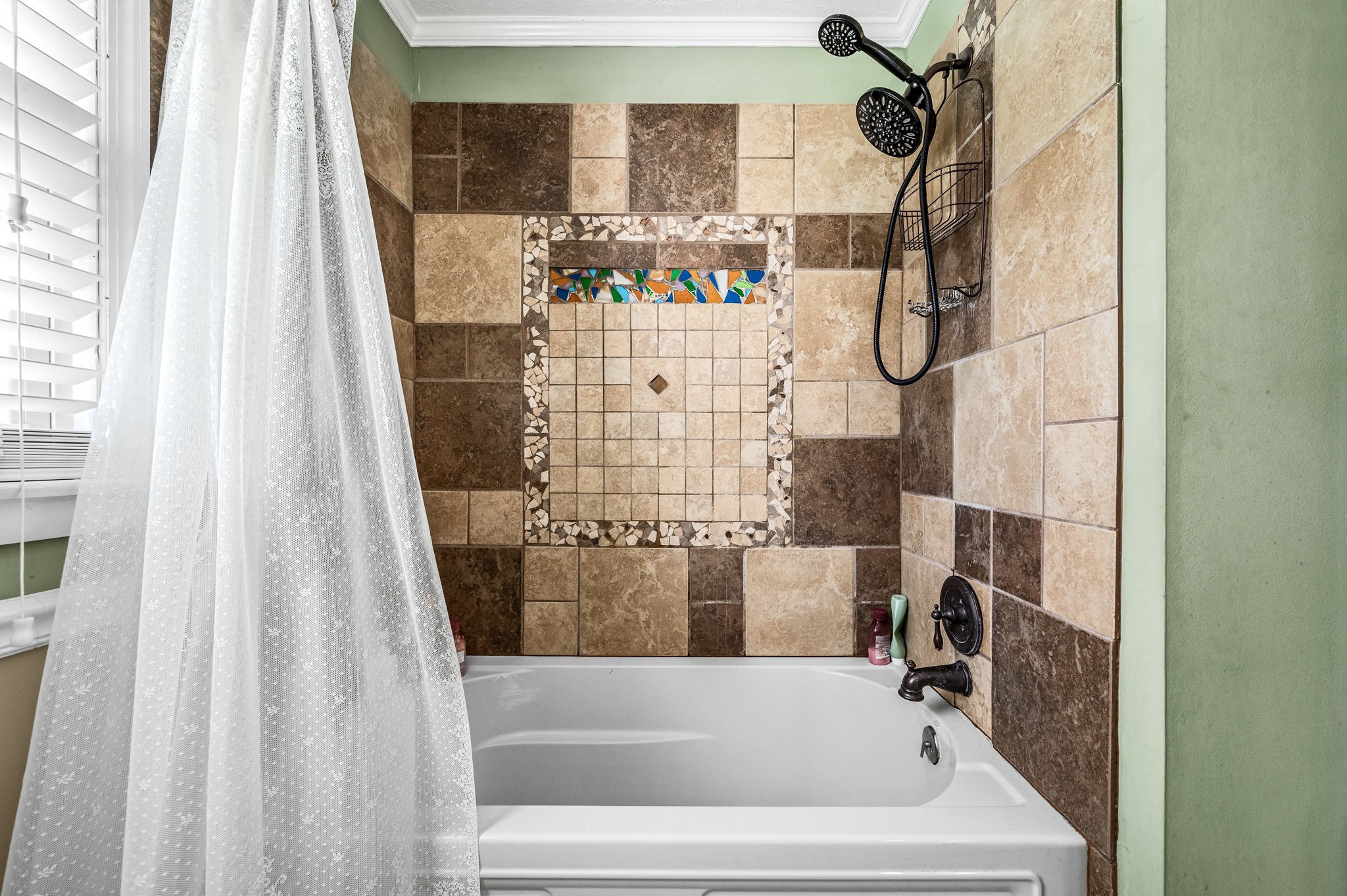 Image 34 of 70 For 3580 Chandler Drive