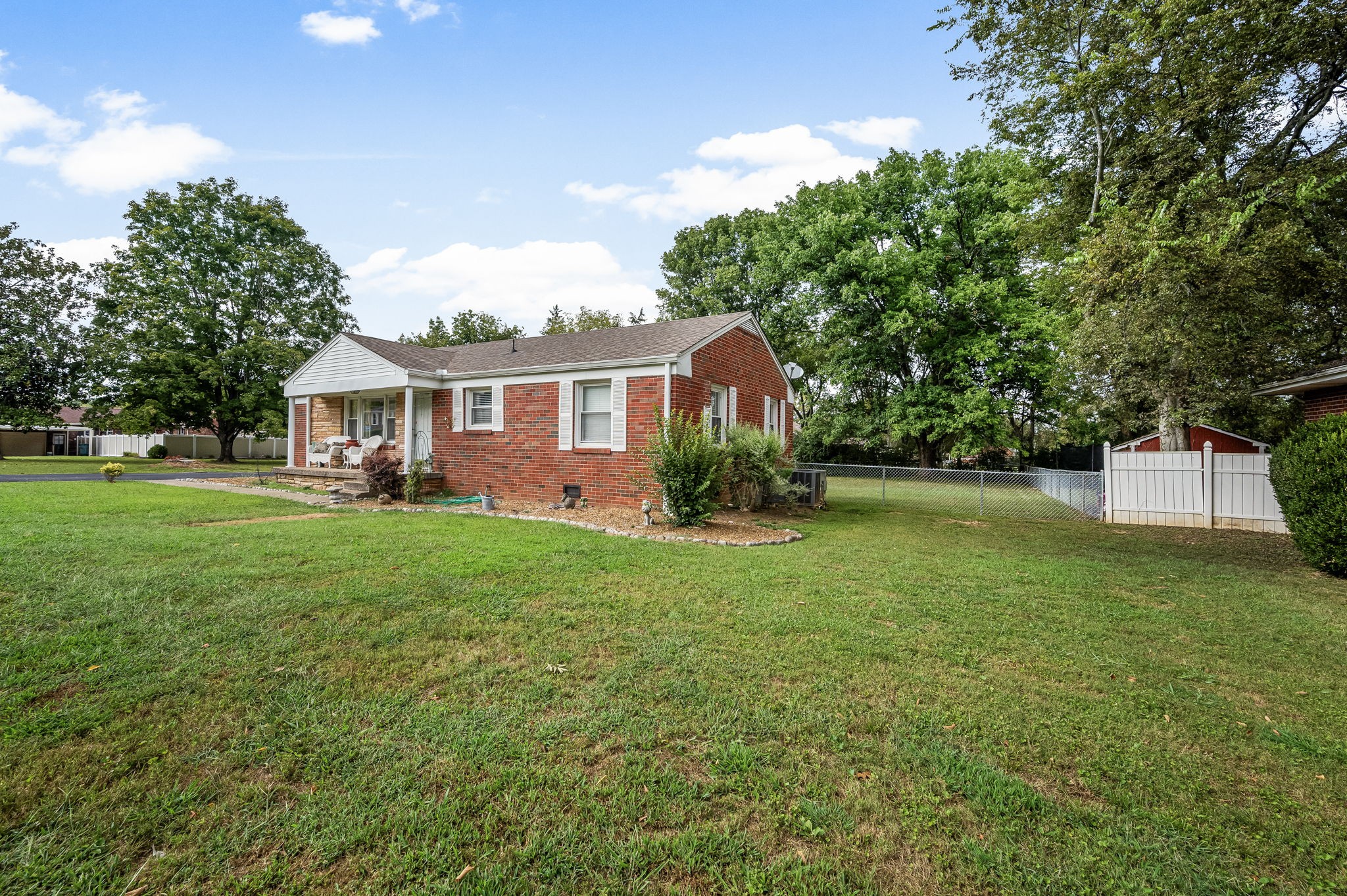 Image 4 of 70 For 3580 Chandler Drive