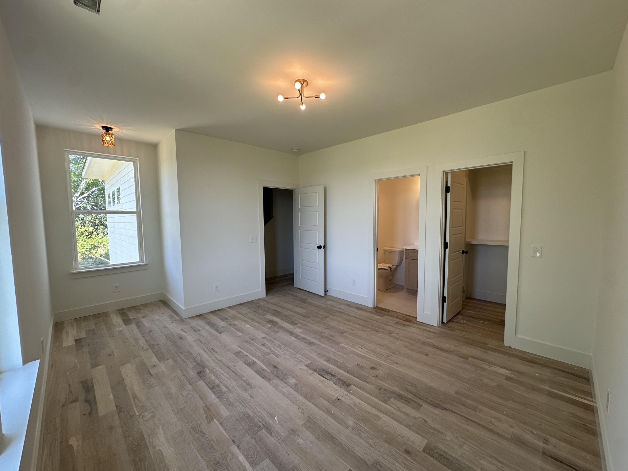 Image 11 of 68 For 13675 111th Avenue