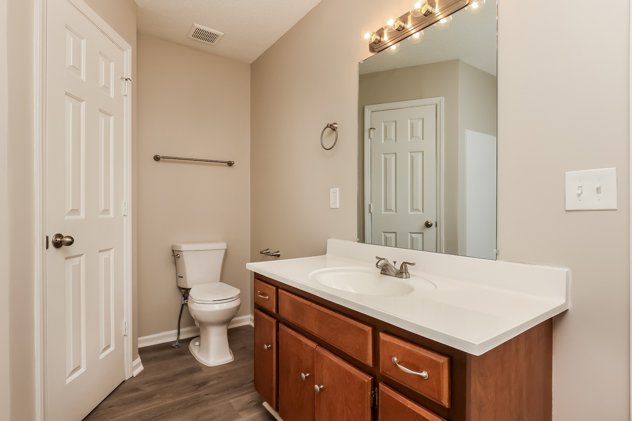 Image 12 of 64 For 5331 Old Hickory Lane