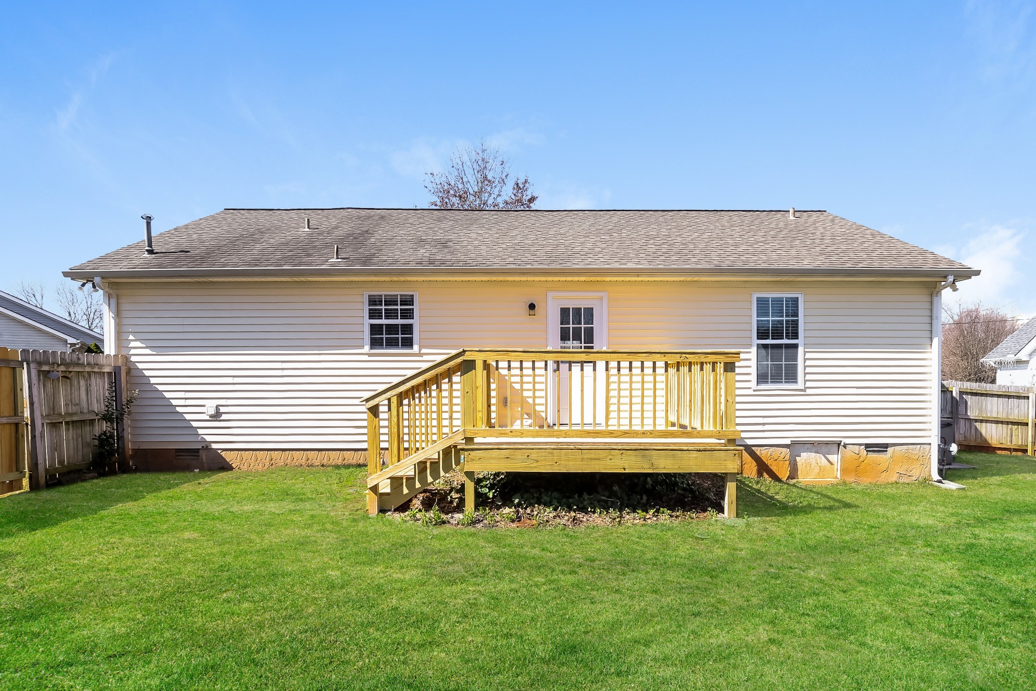Image 16 of 64 For 5331 Old Hickory Lane