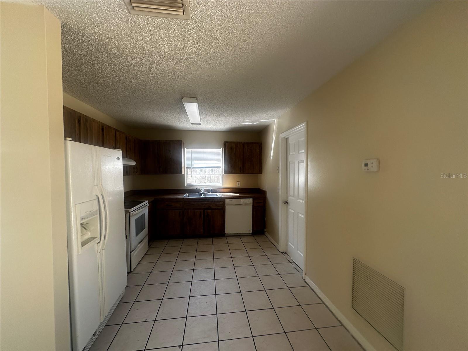 Image 3 of 15 For 1810 29th Place