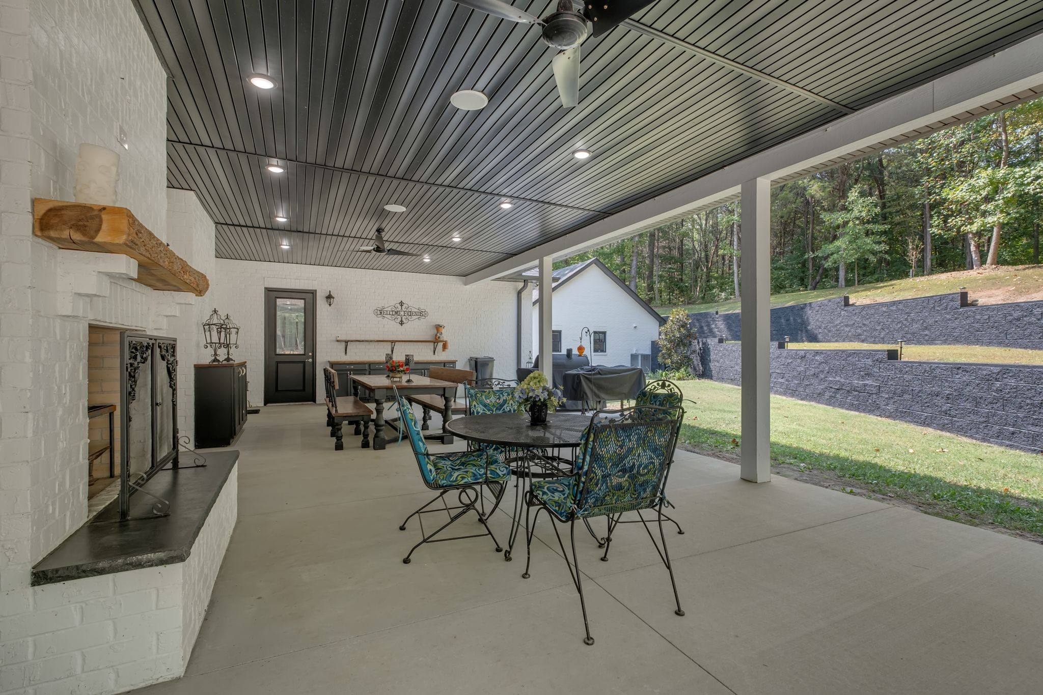 Image 33 of 40 For 2138 9th Road