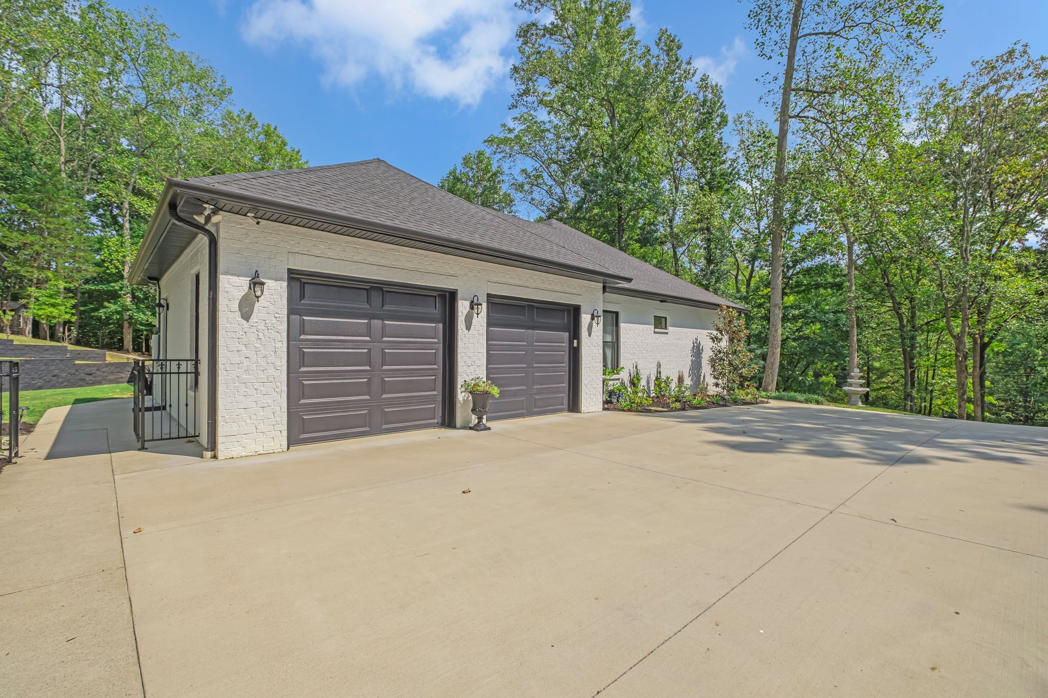 Image 35 of 40 For 2138 9th Road