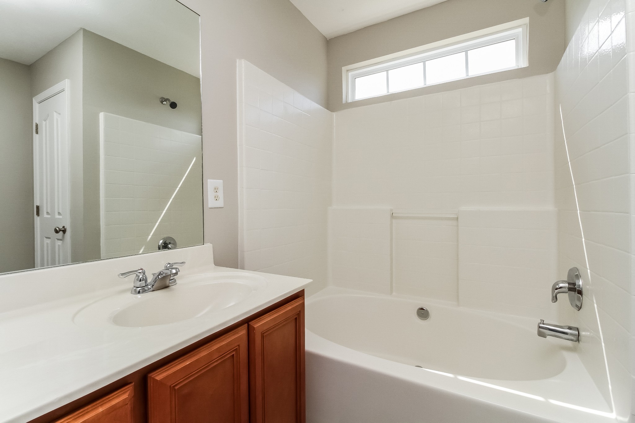 Image 16 of 62 For 10833 86th Terrace