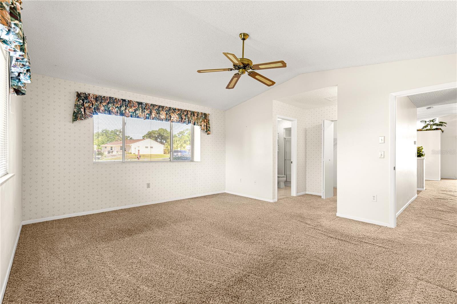 Image 25 of 62 For 10833 86th Terrace