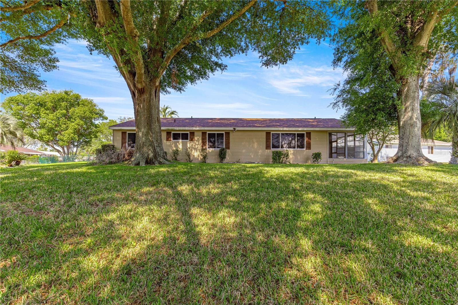 Image 37 of 62 For 10833 86th Terrace