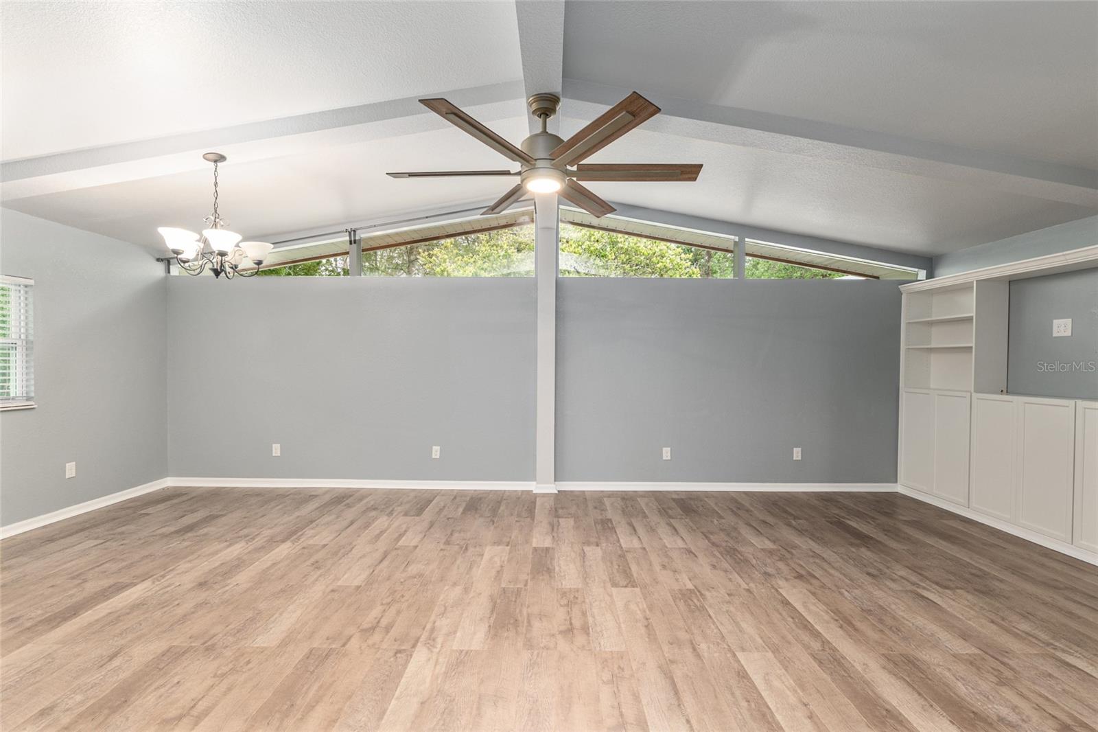 Image 9 of 52 For 11065 42nd Street