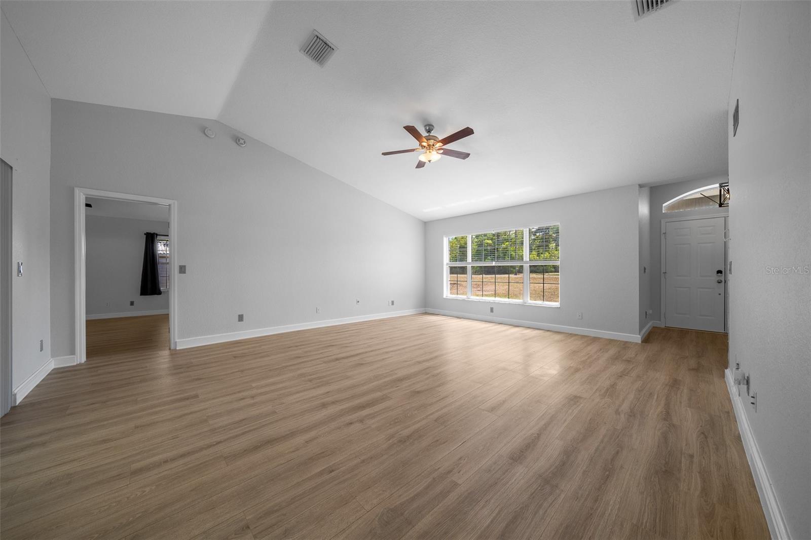 Image 11 of 68 For 9885 144th Street