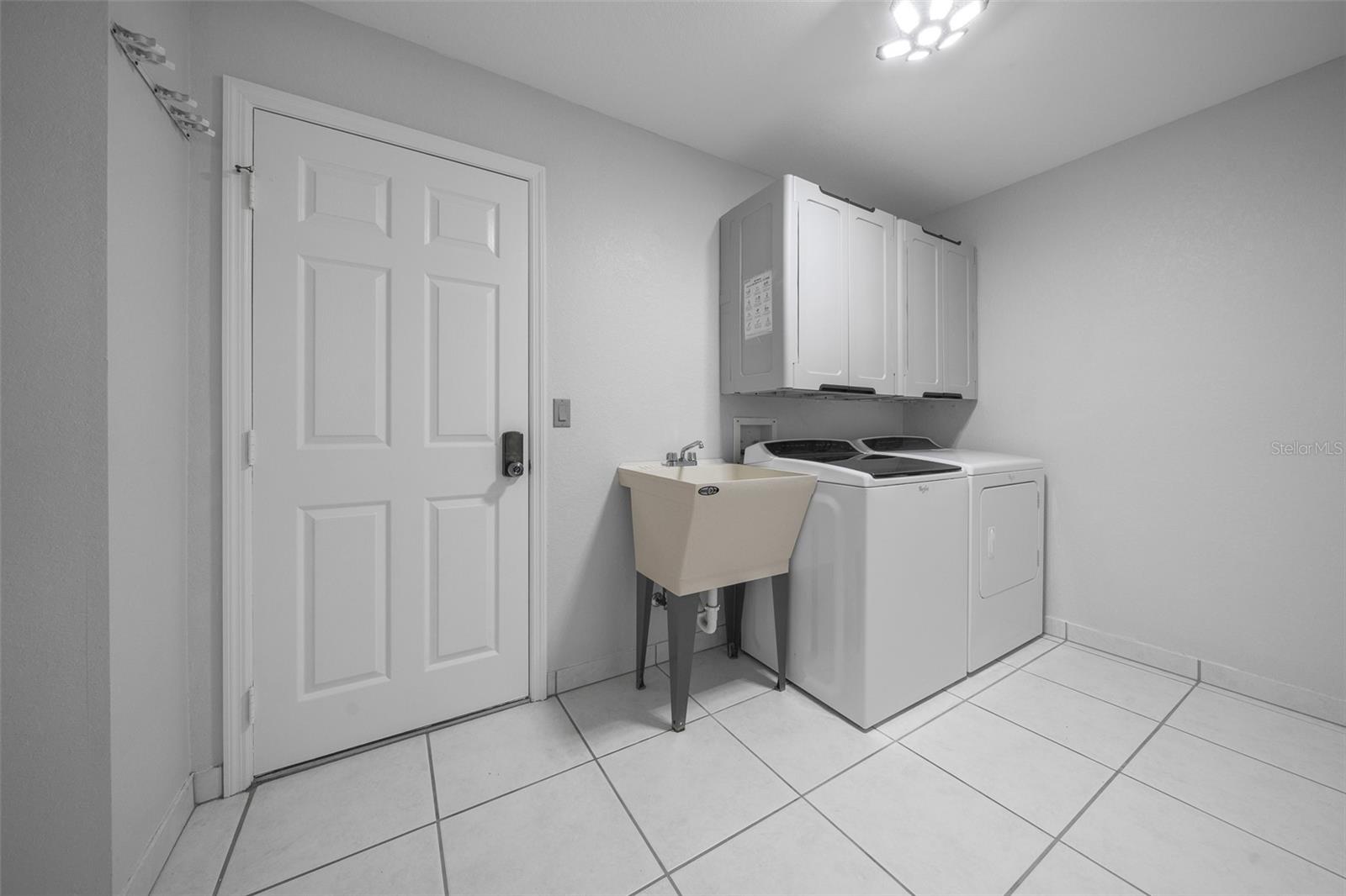 Image 21 of 68 For 9885 144th Street