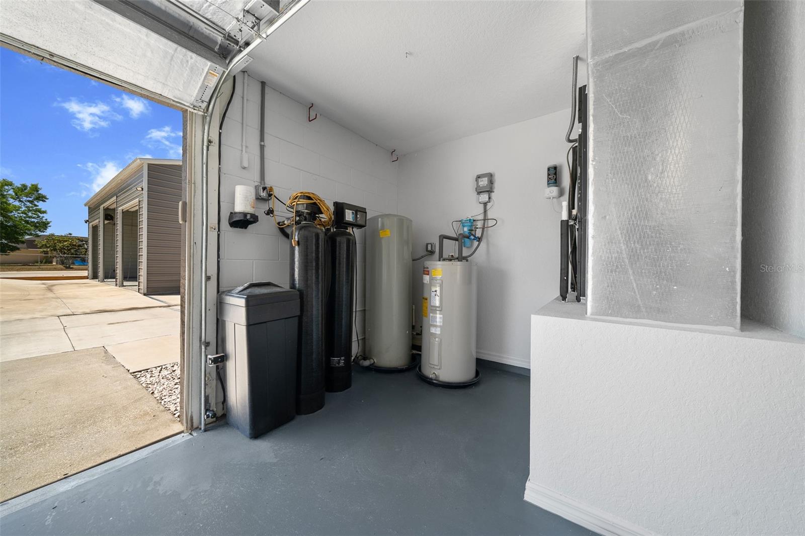Image 42 of 68 For 9885 144th Street