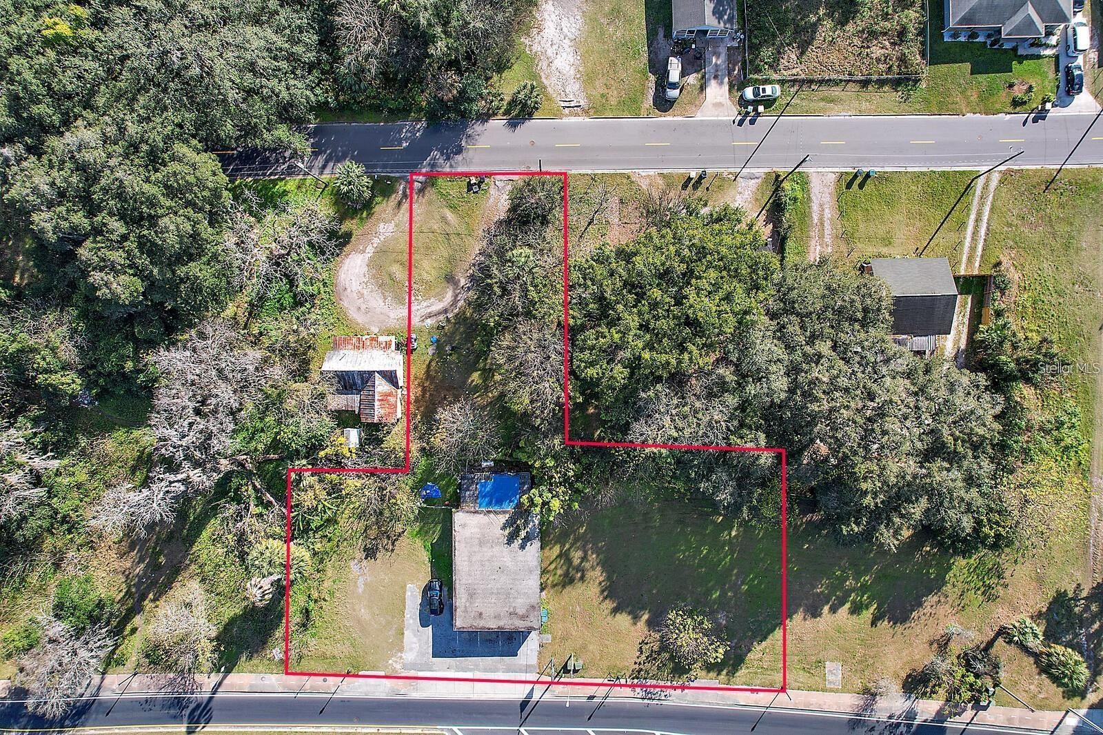 Image 2 of 10 For 822 Broadway Street