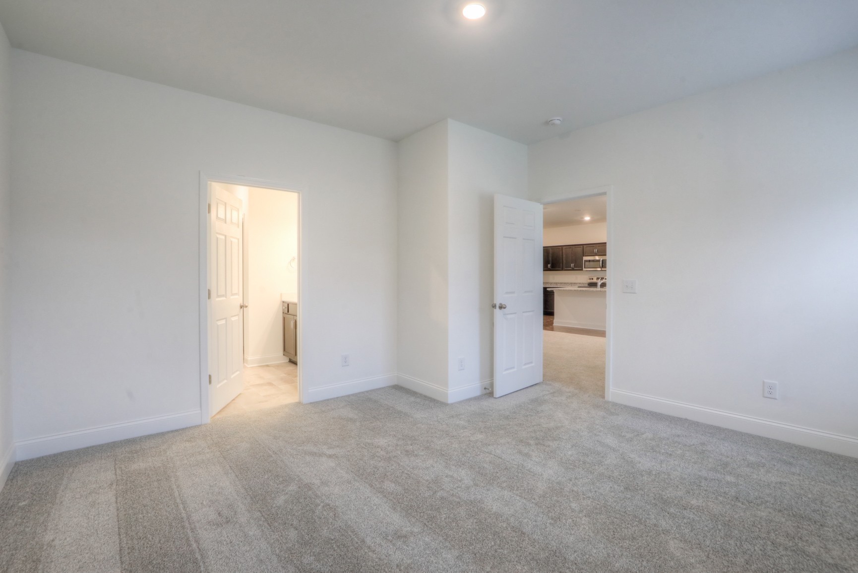Image 7 of 14 For 1918 136th Boulevard