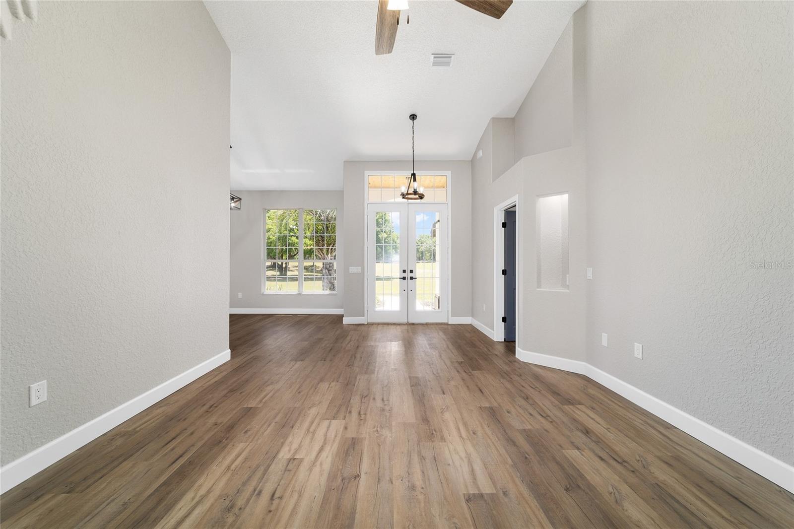 Image 16 of 62 For 5075 97th Street Road