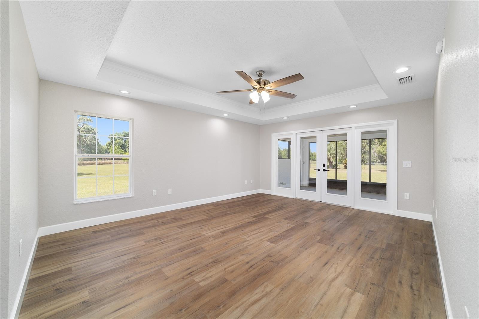 Image 38 of 62 For 5075 97th Street Road
