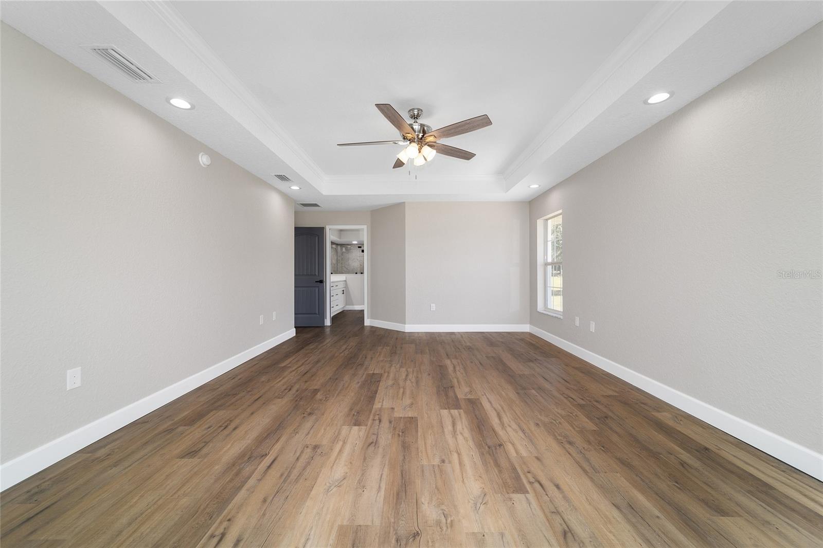 Image 39 of 62 For 5075 97th Street Road