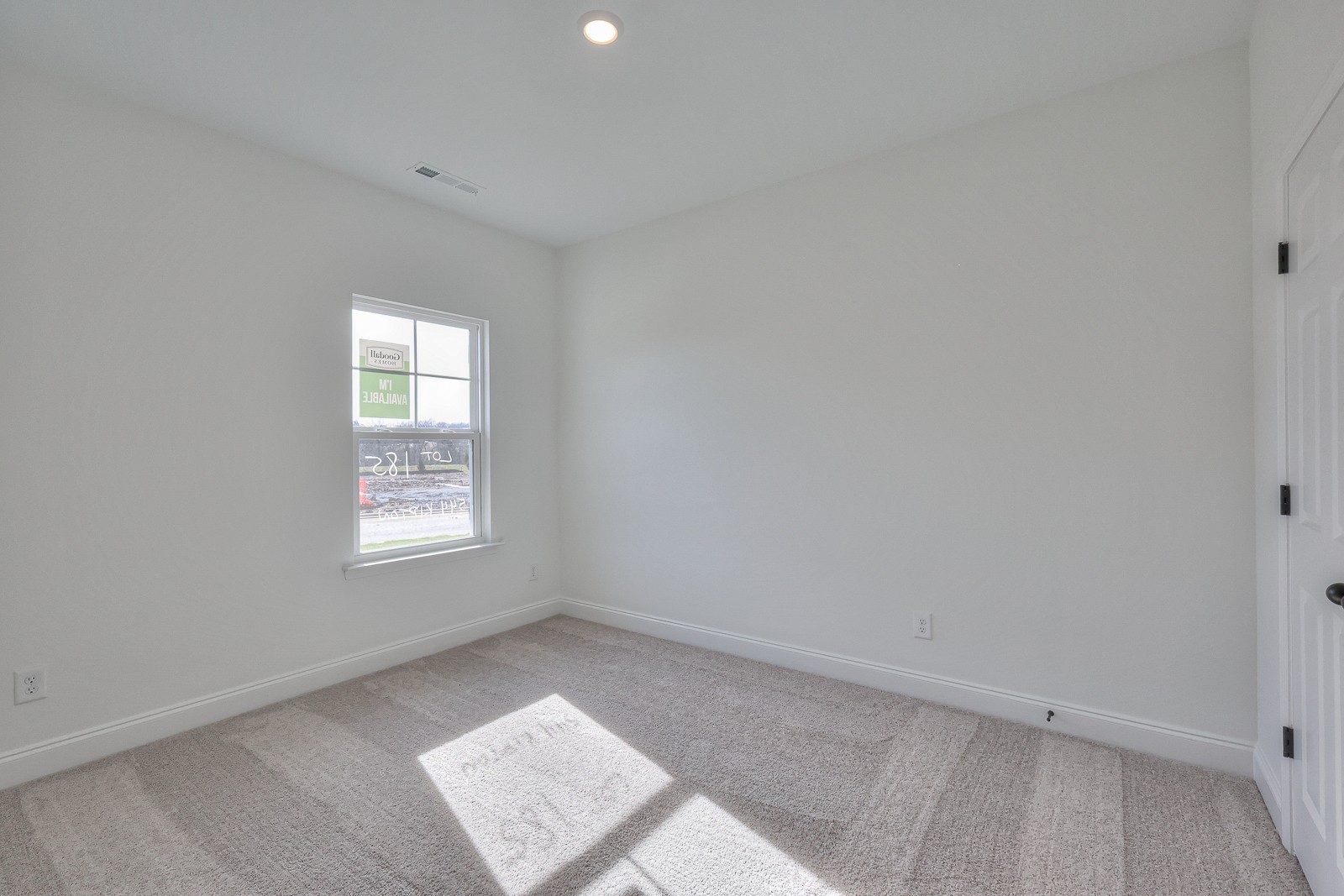 Image 16 of 22 For 7092 113th Lane