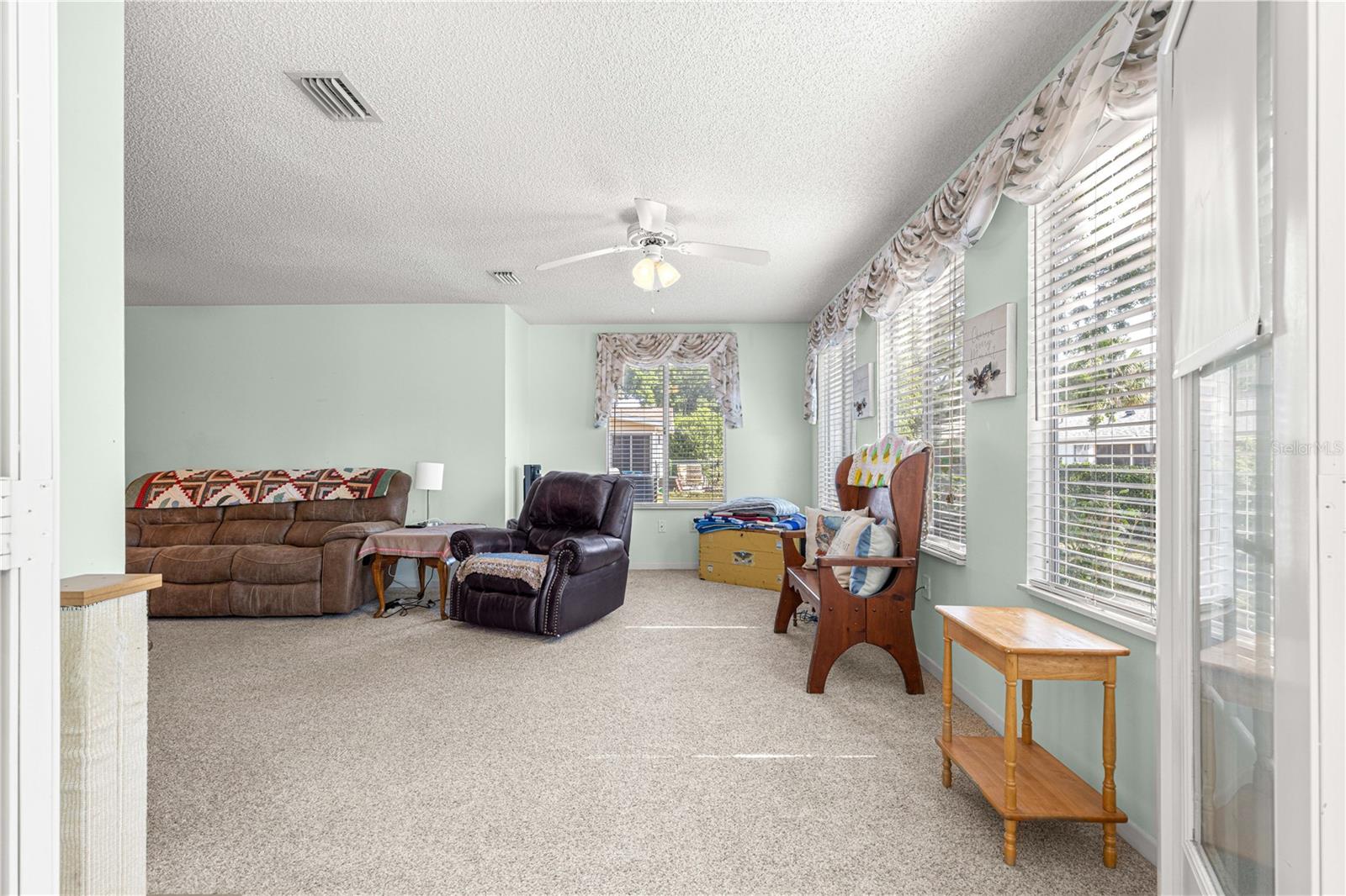 Image 39 of 83 For 10989 86th Avenue