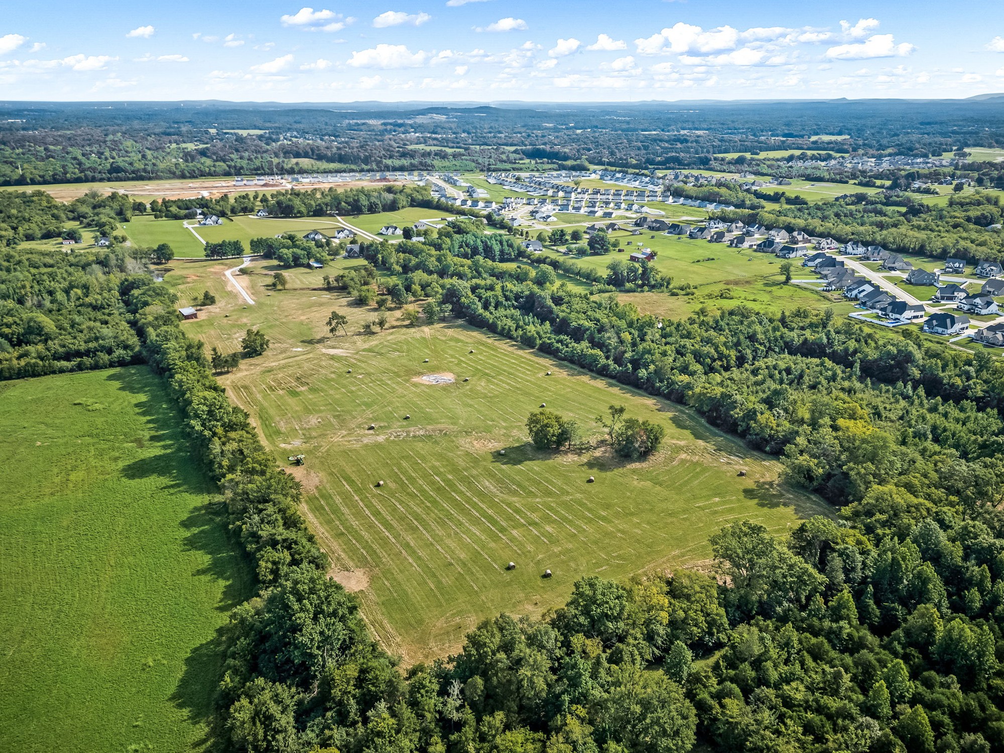 Image 9 of 51 For 7827 56th Place