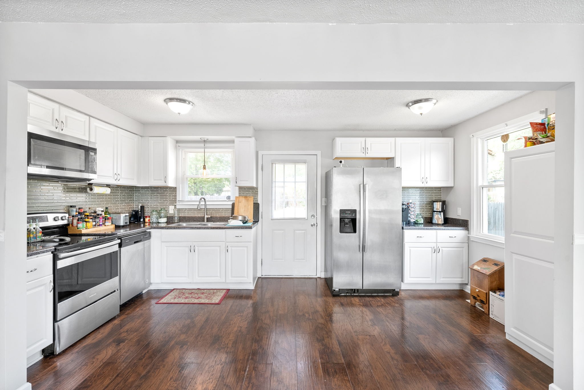 Image 11 of 16 For 7037 23rd Avenue