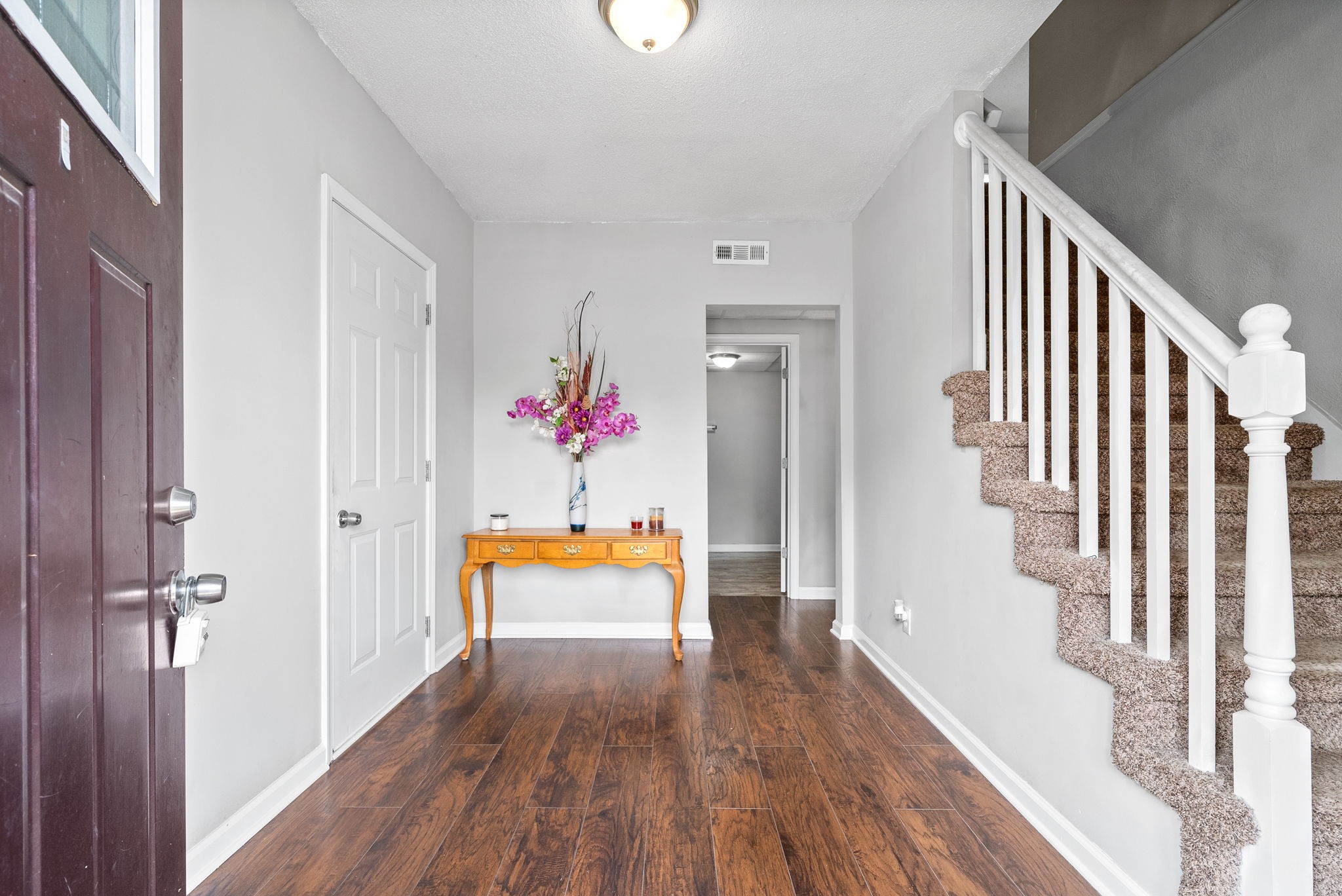 Image 5 of 16 For 7037 23rd Avenue