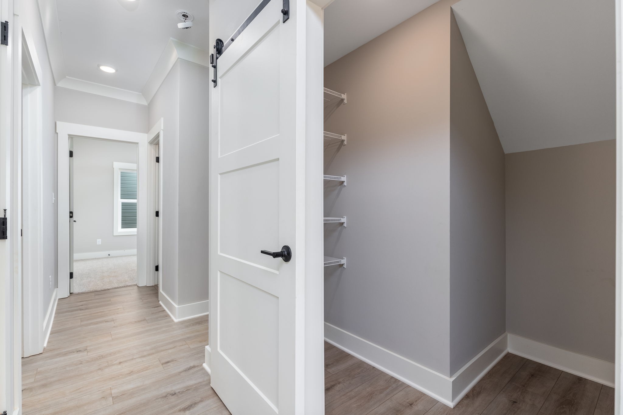 Image 14 of 54 For 1039 25th Street