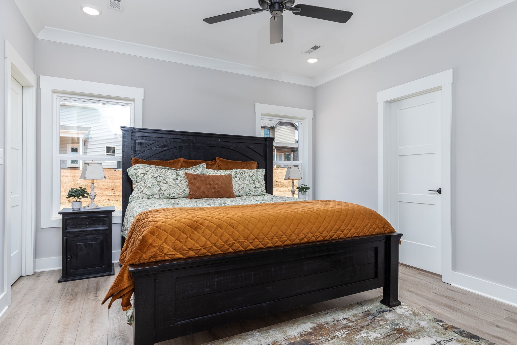 Image 15 of 54 For 1039 25th Street