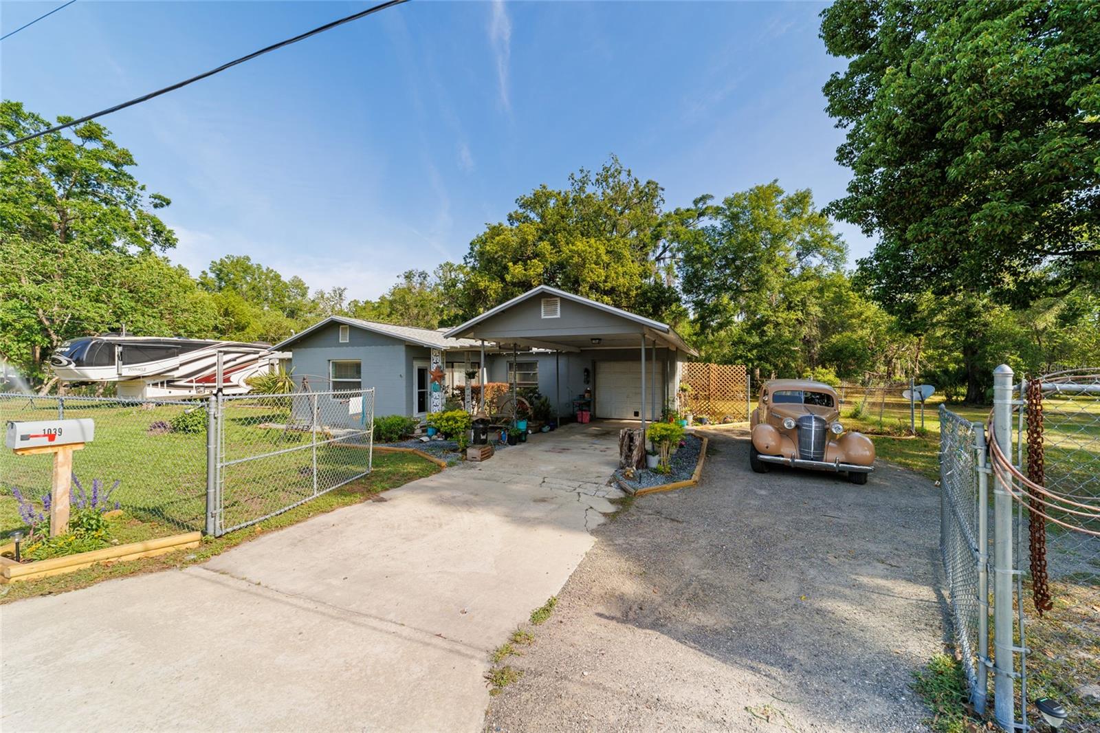 Image 35 of 54 For 1039 25th Street