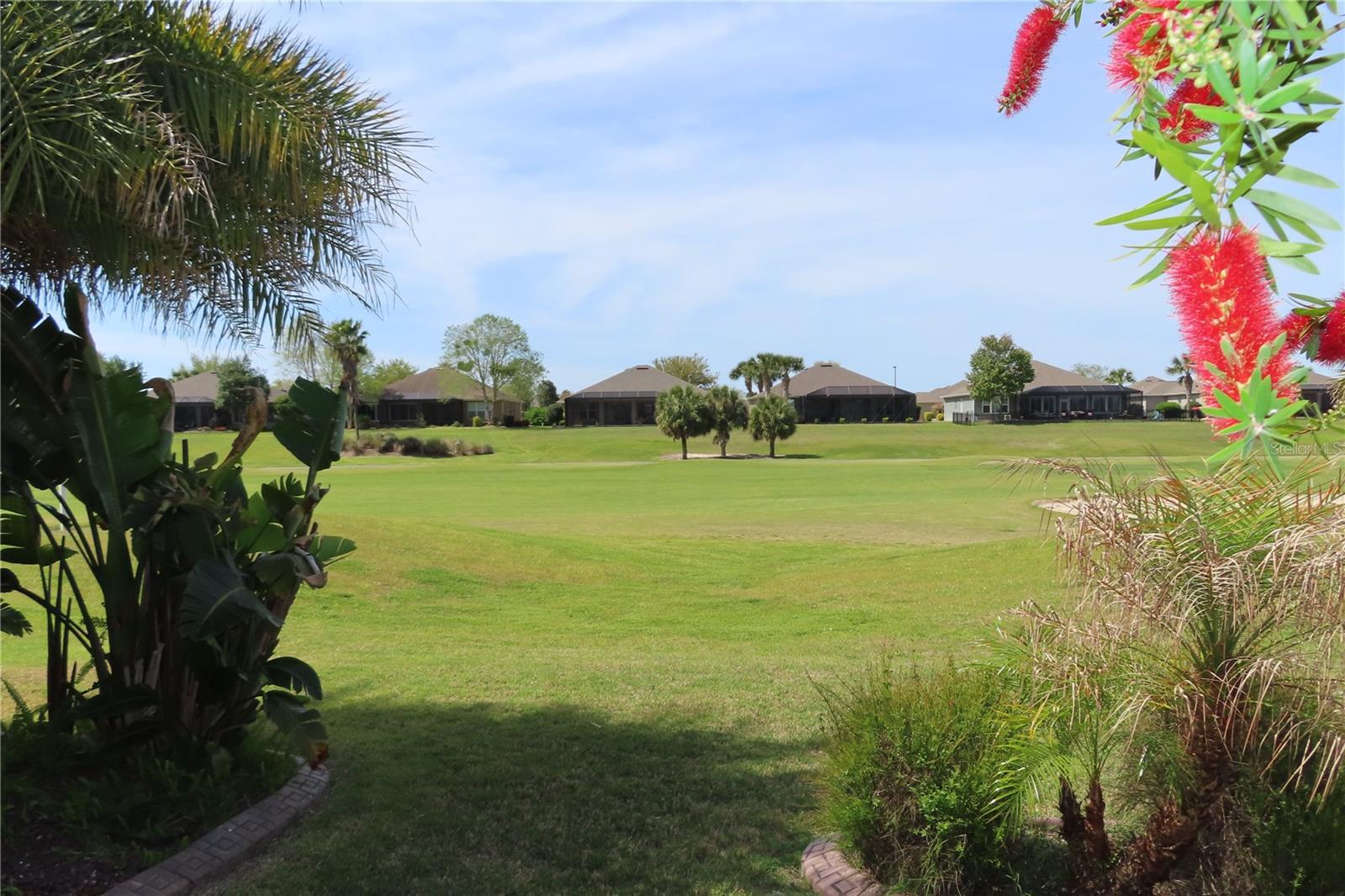 Listing photo id 98 for 6816 95th Circle