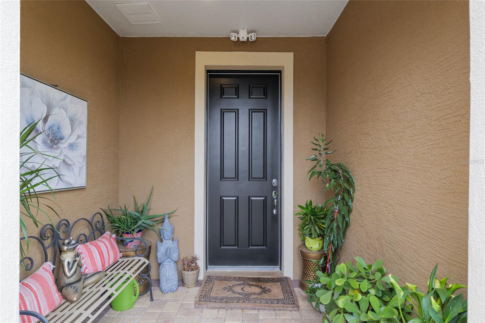 Listing photo id 9 for 6816 95th Circle