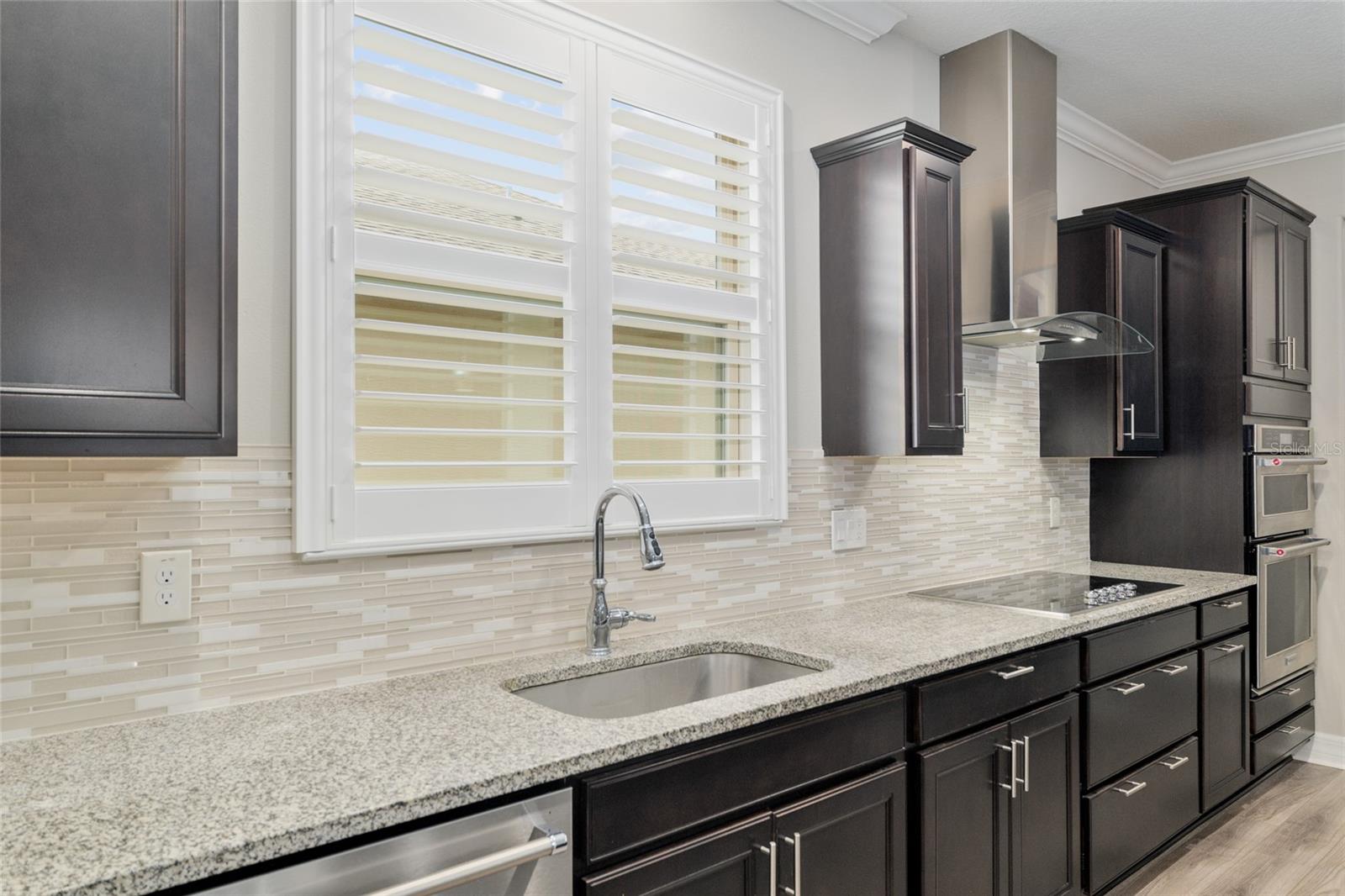 Listing photo id 29 for 6816 95th Circle