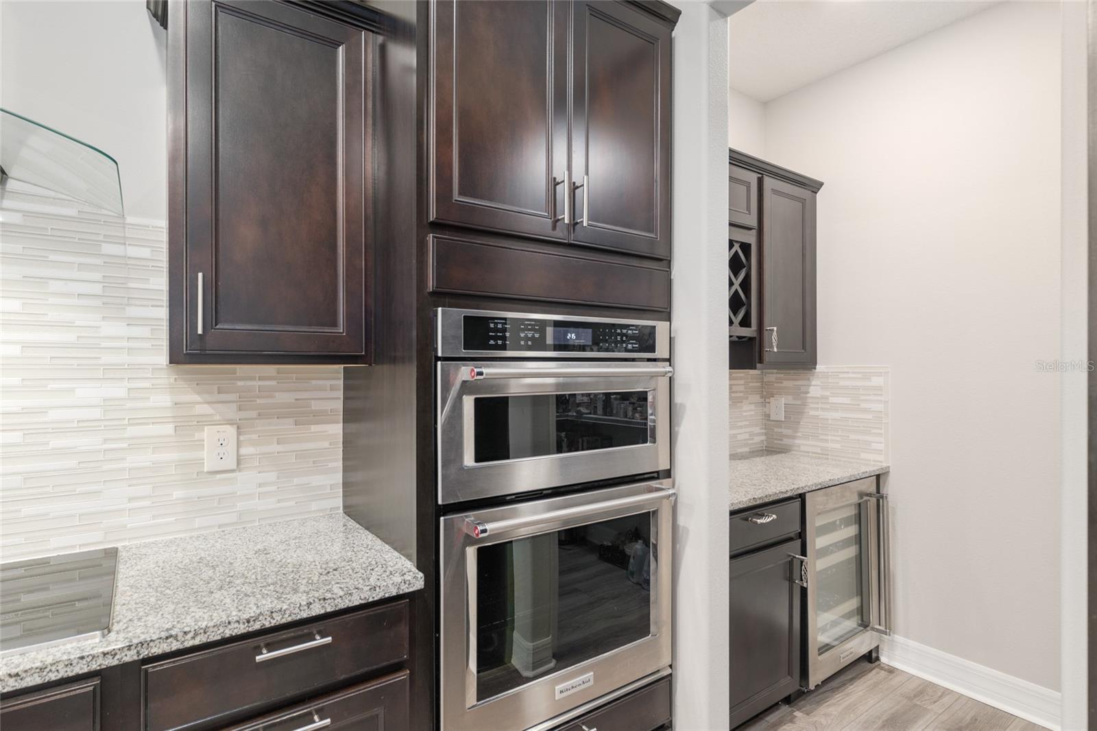 Listing photo id 32 for 6816 95th Circle