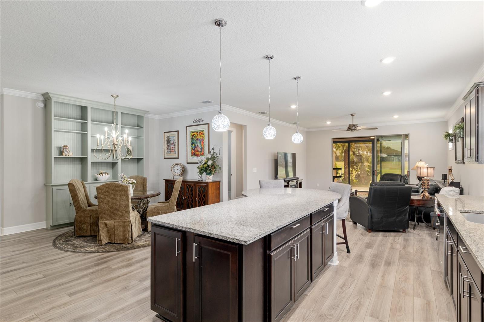 Listing photo id 34 for 6816 95th Circle