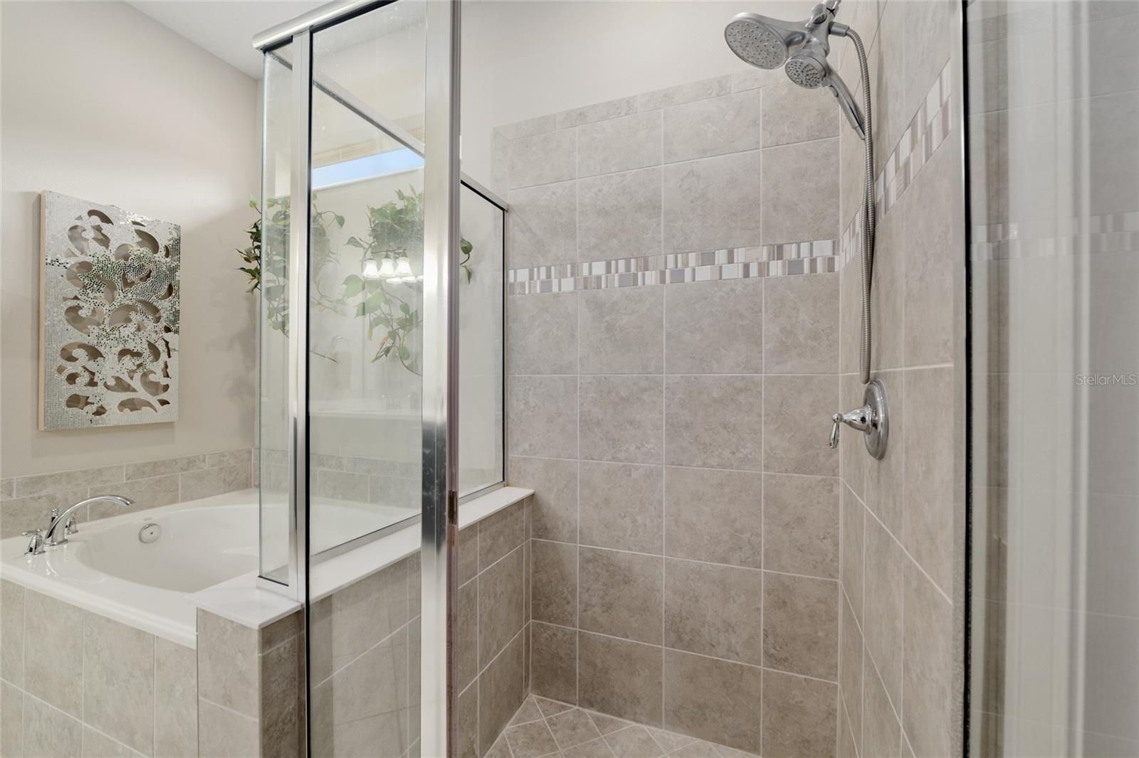 Listing photo id 46 for 6816 95th Circle