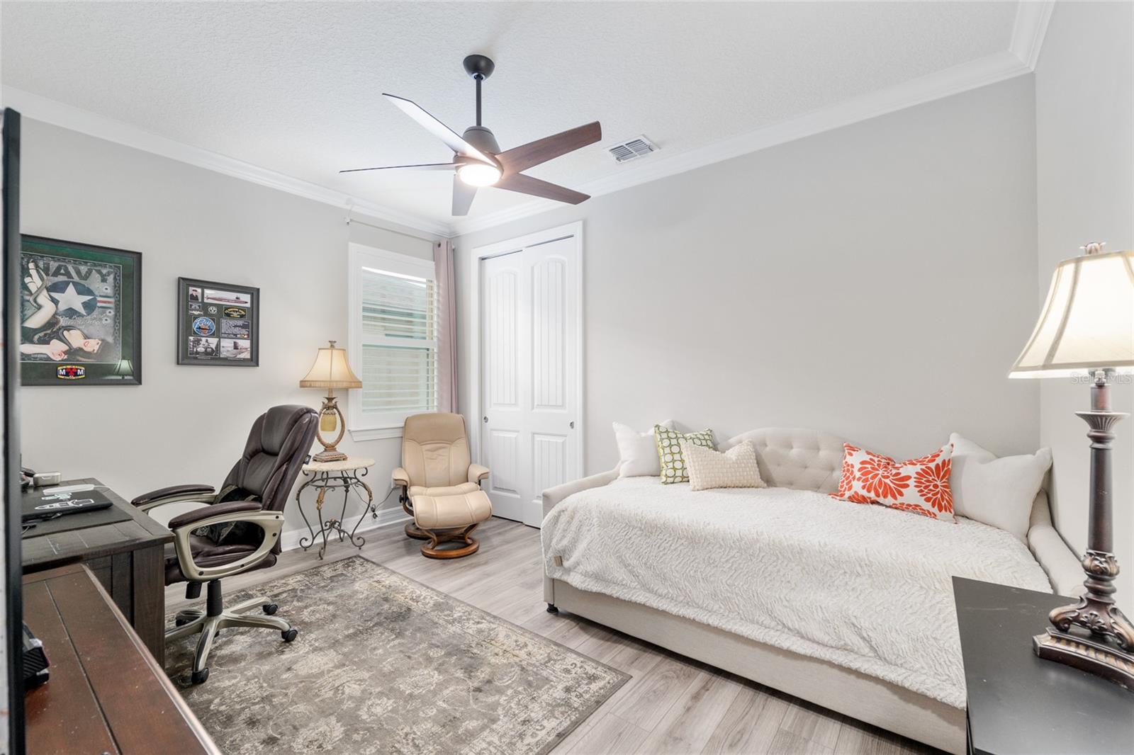 Listing photo id 48 for 6816 95th Circle