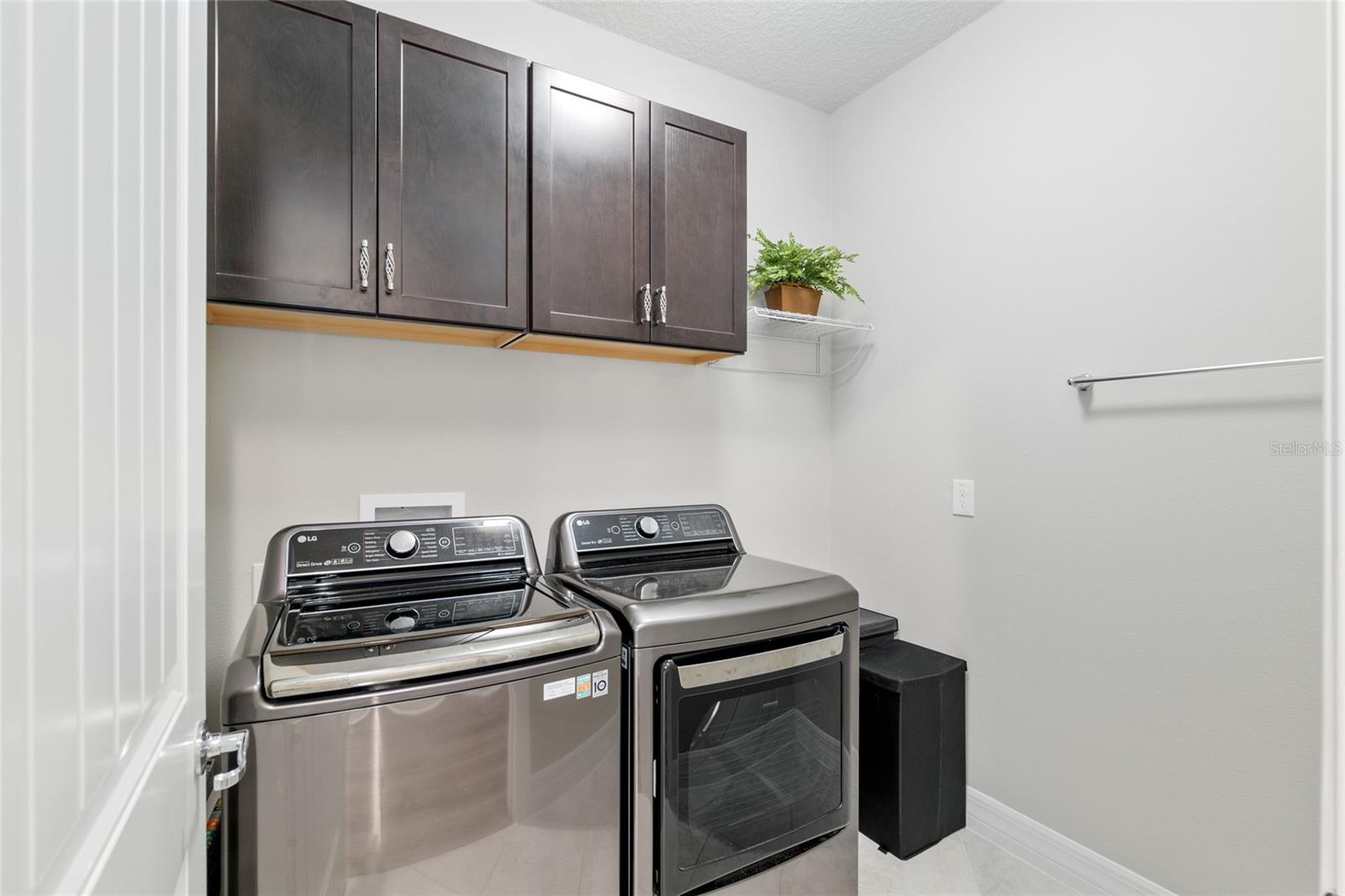 Listing photo id 53 for 6816 95th Circle