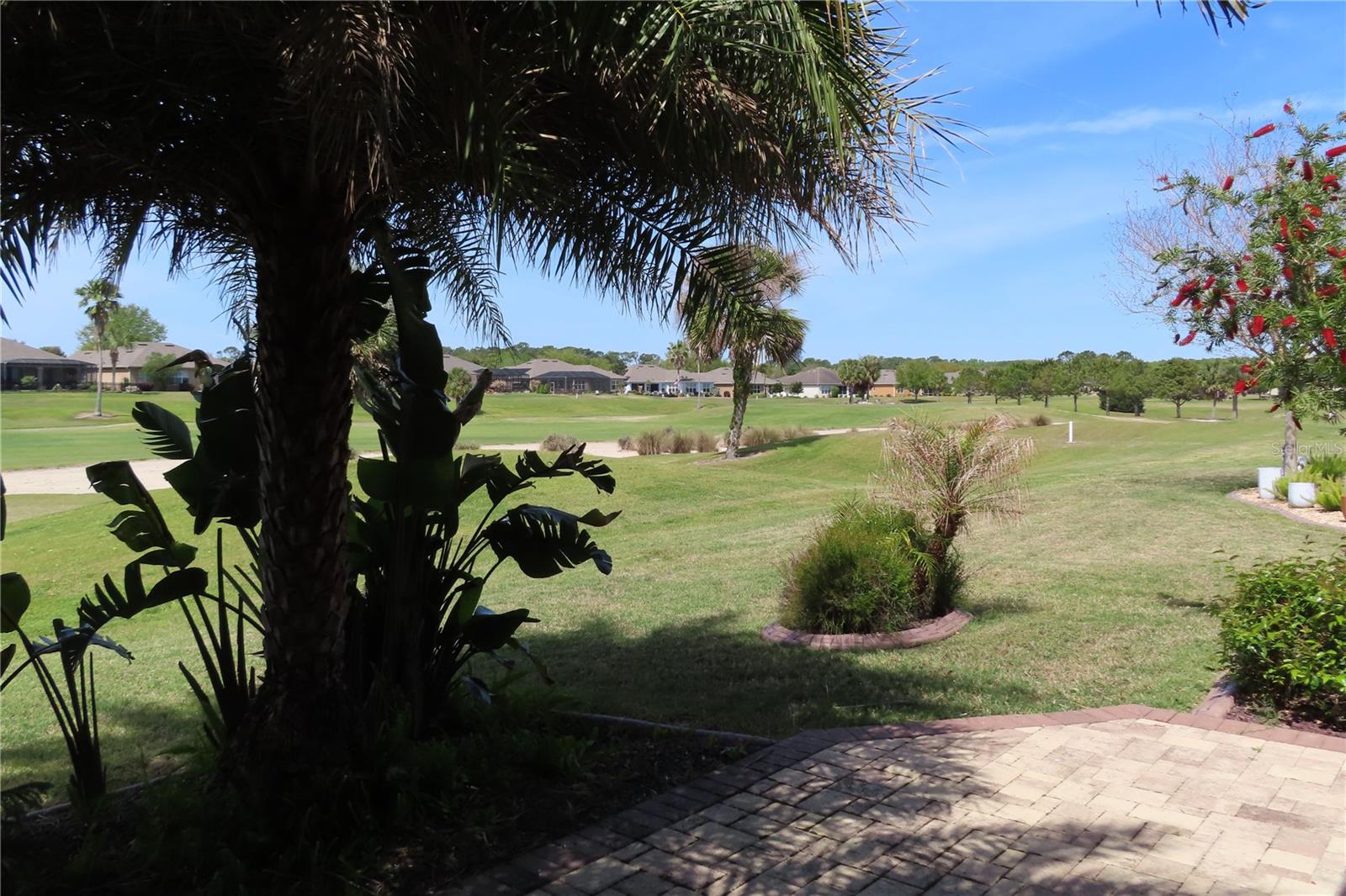 Listing photo id 96 for 6816 95th Circle