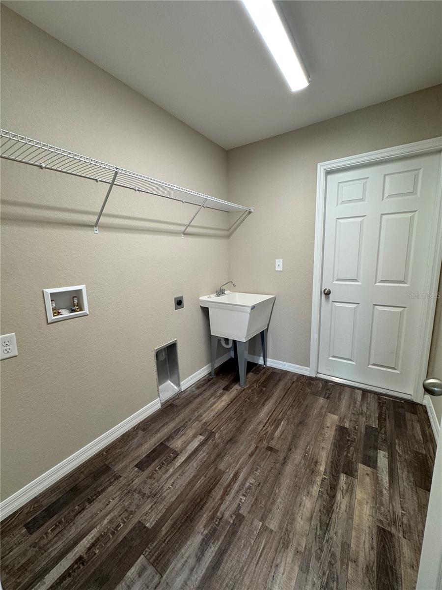 Image 16 of 20 For 6414 67th Place