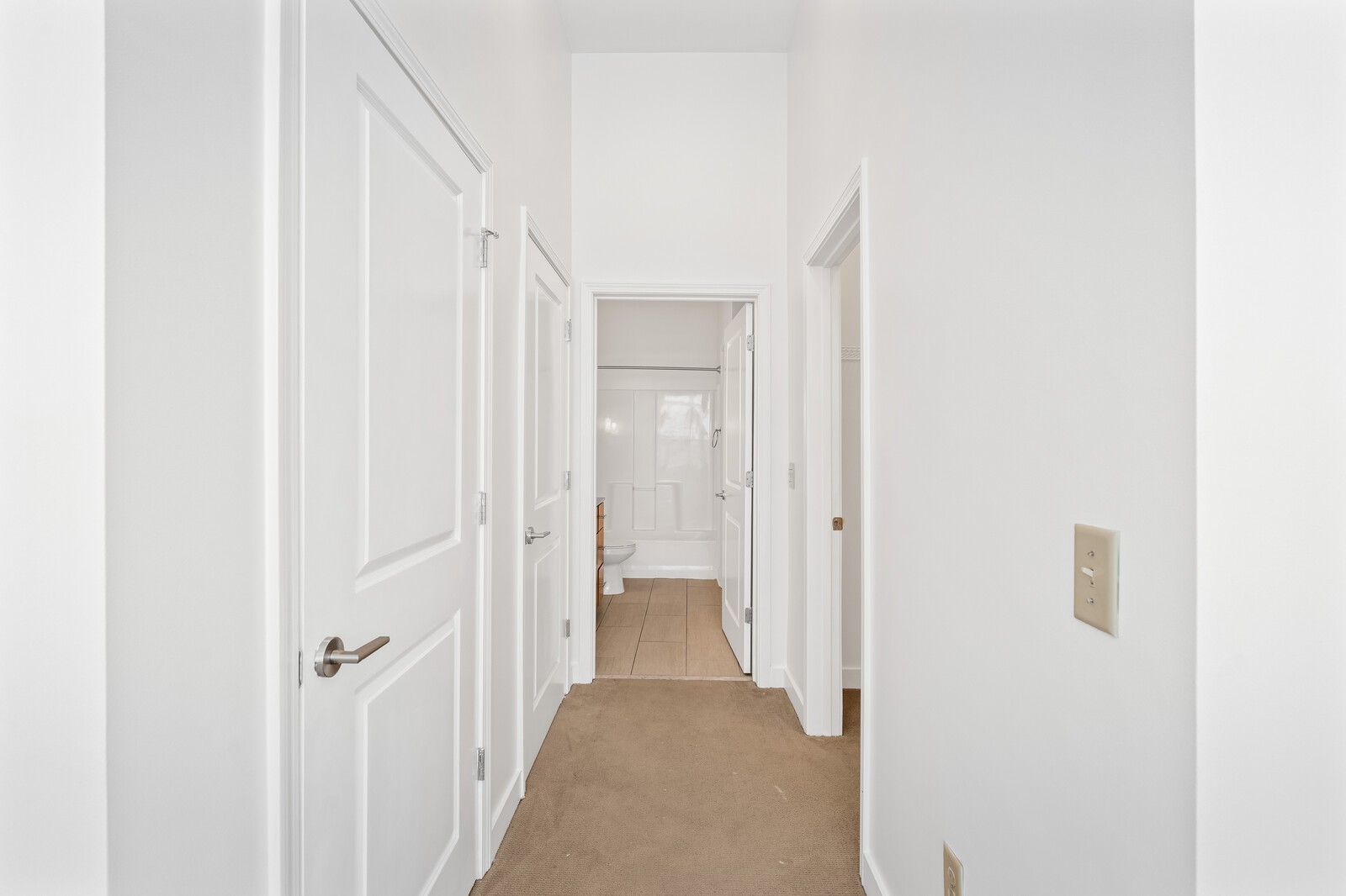 Image 14 of 43 For 17458 17th Circle