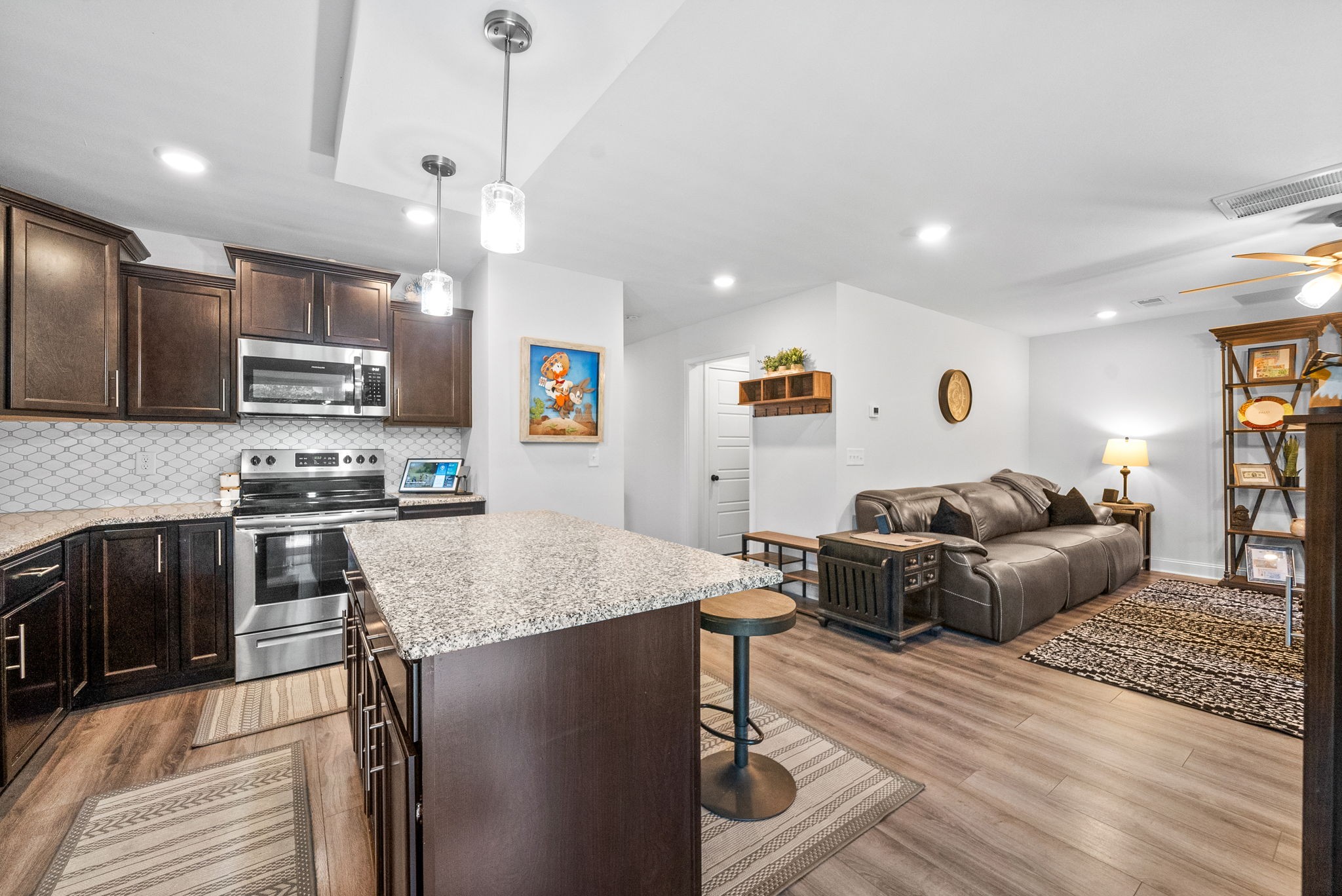 Image 20 of 44 For 4404 4th Street
