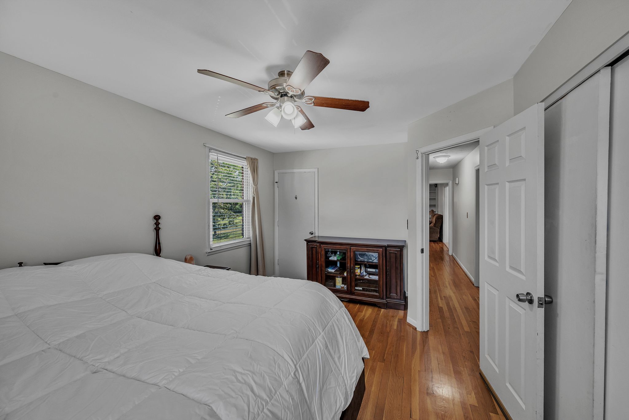 Image 15 of 26 For 2115 39th Drive