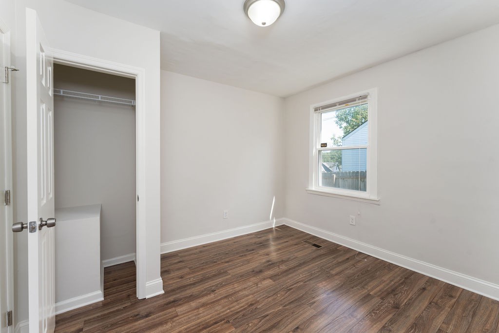 Image 14 of 25 For 4373 31st Street