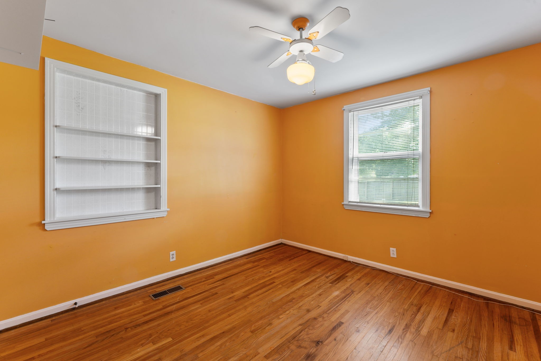 Image 19 of 19 For 8389 Kearney Way