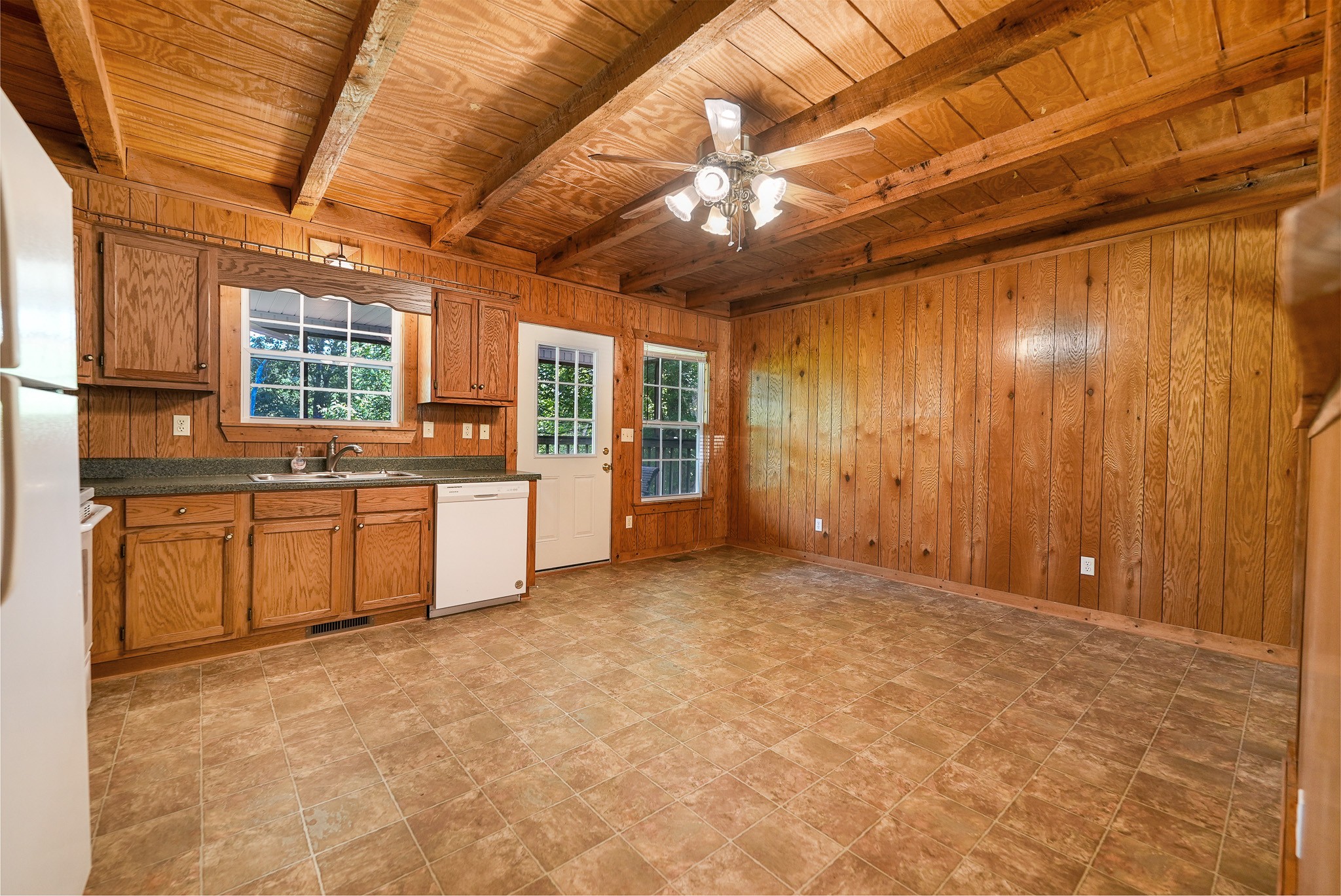 Image 8 of 57 For 4070 Forest Lake Drive