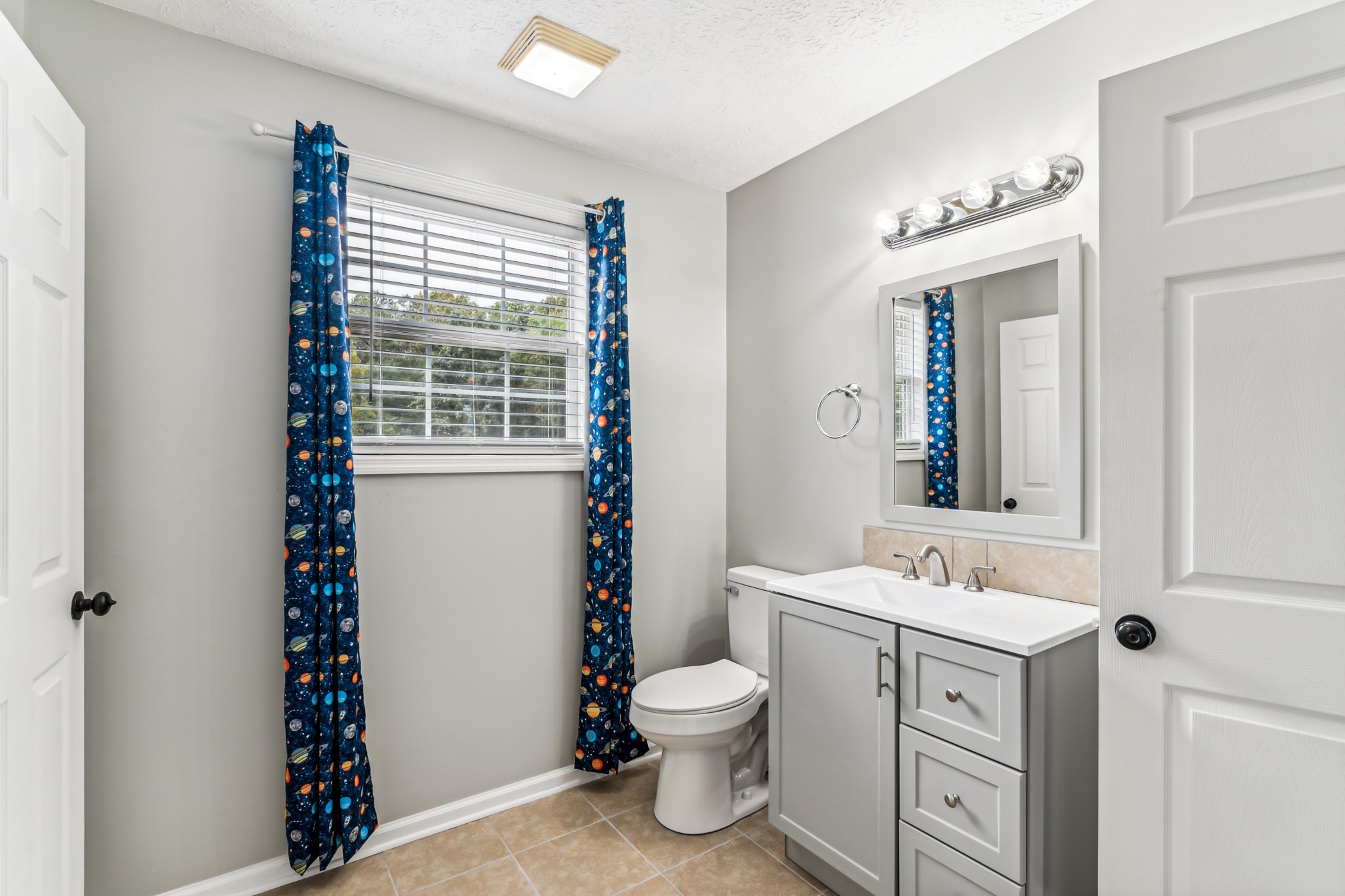 Image 22 of 38 For 18890 60th Street